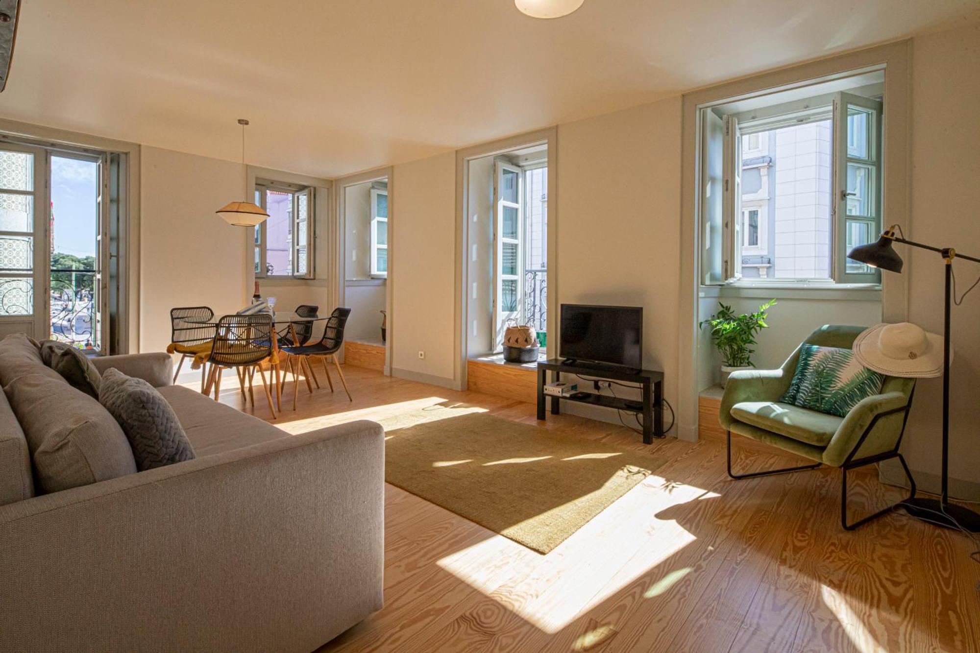 Castelo Superior Two Bedroom By Les Deux Mariettes Appartement